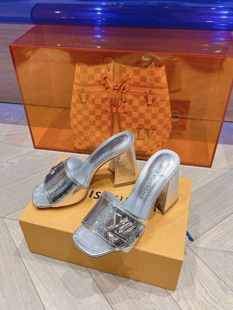 Louis Vuitton Slippers